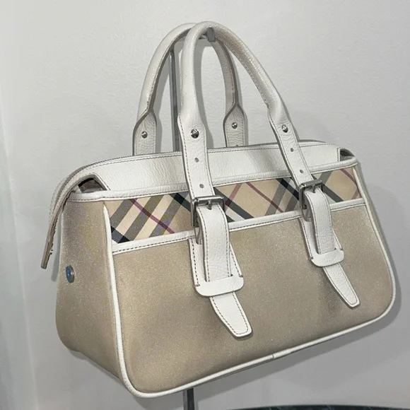 BURBERRY Leather Nylon Canvas Handbag Beige Ivory
Handbag AUTHENTIC - Picture 6 of 16